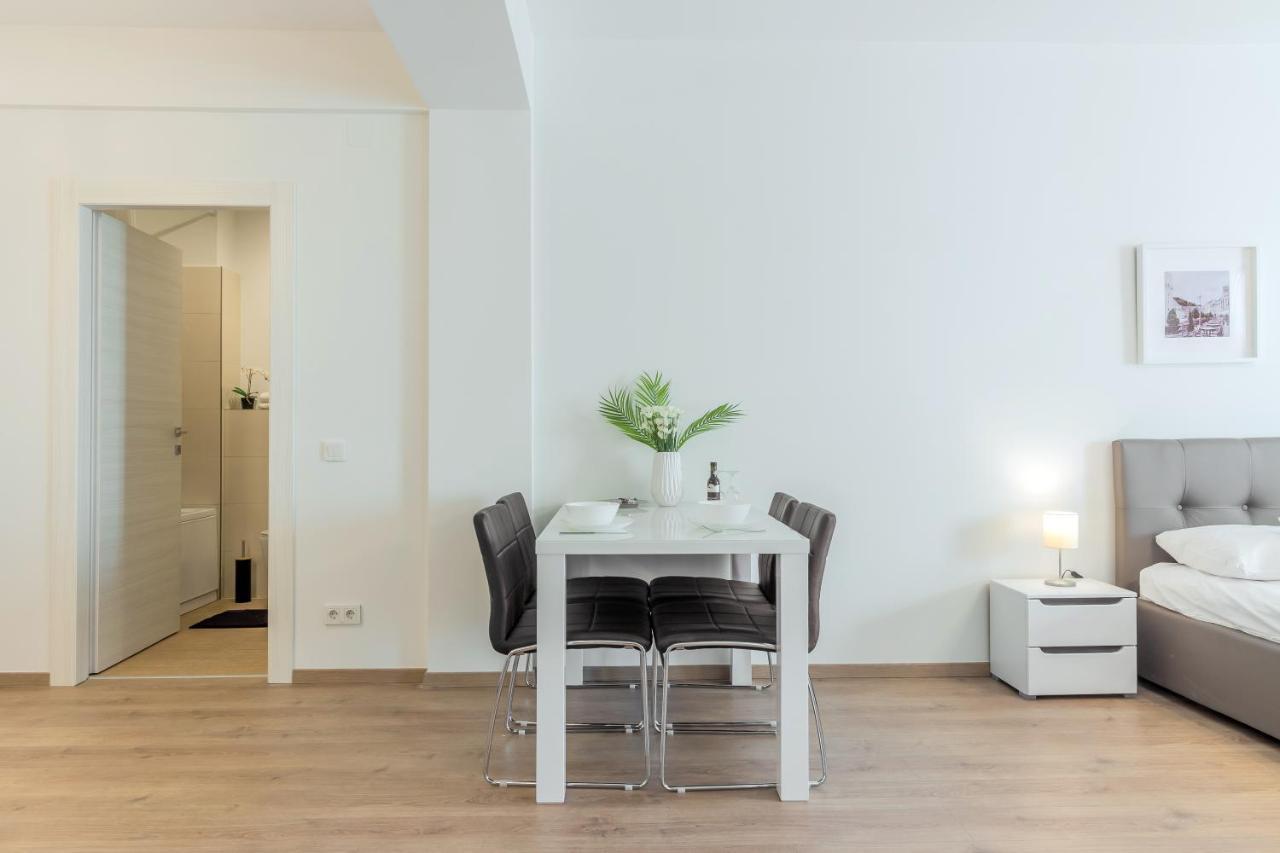 Atlas Unirii: Upscale Flats In The Heart Of Bucharest! Extérieur photo