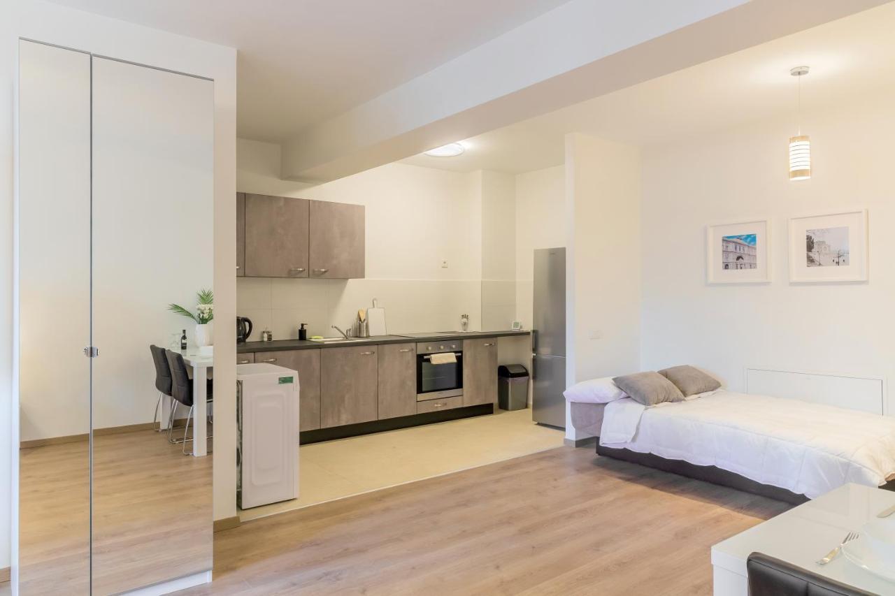 Atlas Unirii: Upscale Flats In The Heart Of Bucharest! Extérieur photo